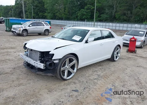 2019 Chrysler 300 Touring из США, поврежденный, VIN 2C3CCAAG3KH602030